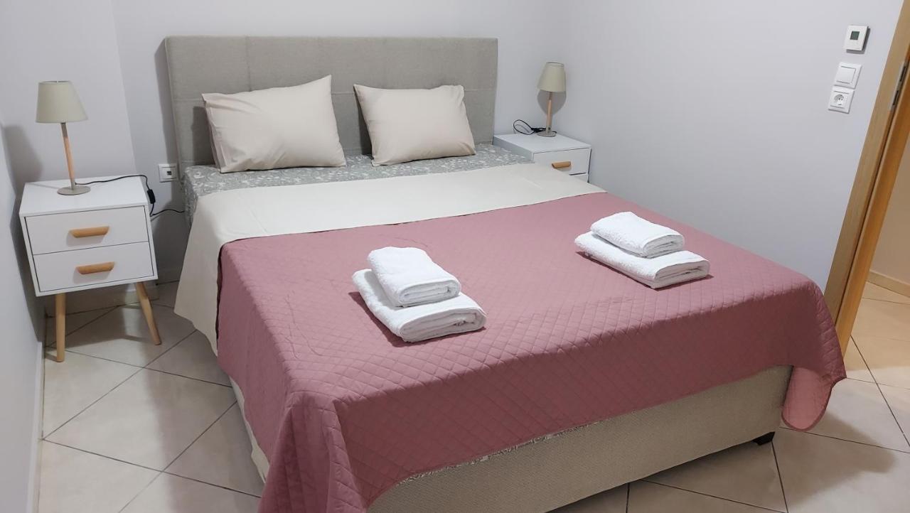 Gianni & Sophia Airport House Apartment Artemida  Ngoại thất bức ảnh